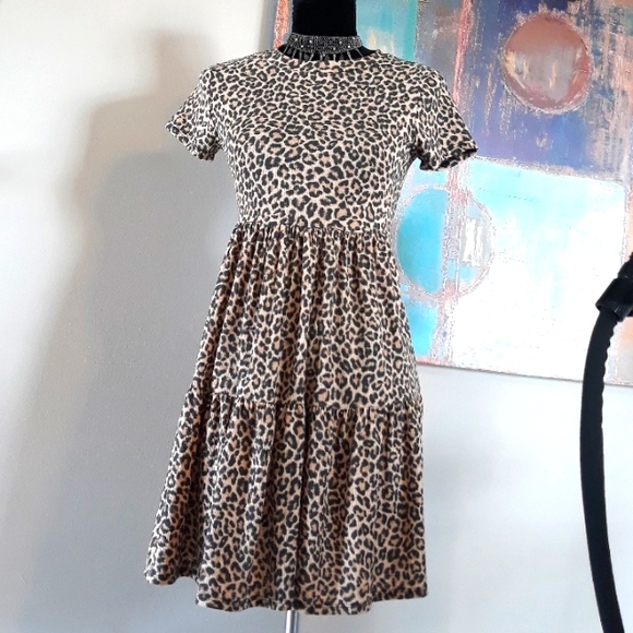 Jessica Simpson Cheetah Print Baby Doll Dress/ Dress Ruffled Bottom Size M /NWT - Picture 5 of 11